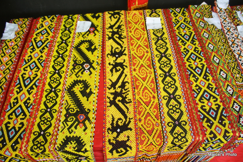 Keunikan Batik  Dayak  Info Model Baju Batik 