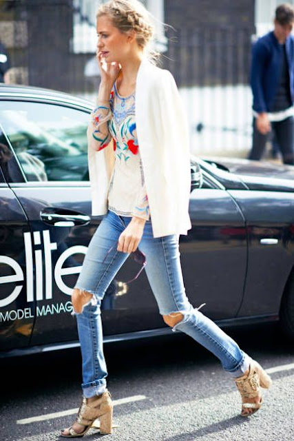 white blazer trend street style