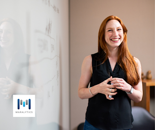 Maralytics -  How to Strengthen Your Company Through Sales-Marketing Alignment
