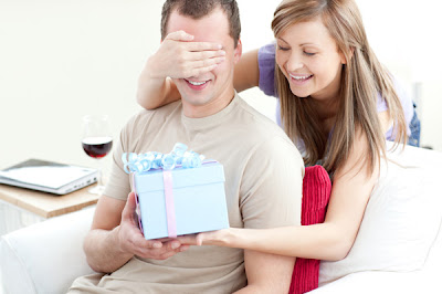 ... the best gifts for guys in their 20 s due to their varied range of