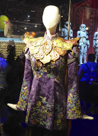 Mia Wasikowska Alice Through the Looking Glass Mandarin costume