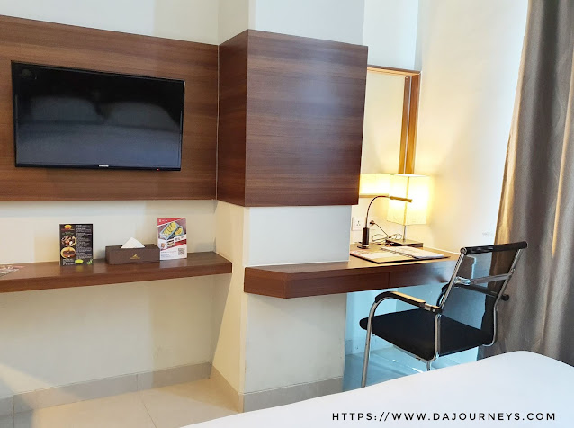 Review Pakons Prime Hotel