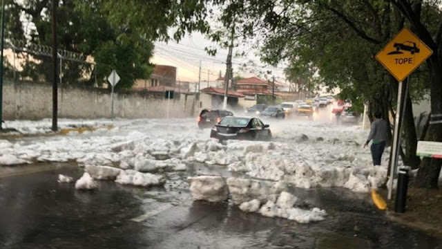 Guadalajara se pinta de blanco en pleno Julio (fotos y videos)