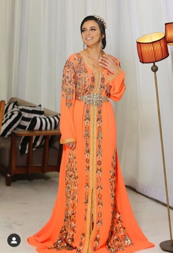 caftan orange mariée style moderne 2021