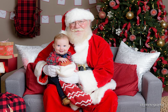 6 month old baby with Santa in Albuquerque