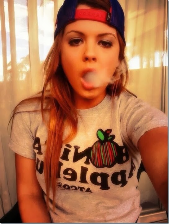 Keisha Grey has the Perfect Selfie [15 Photos]  Hair and 