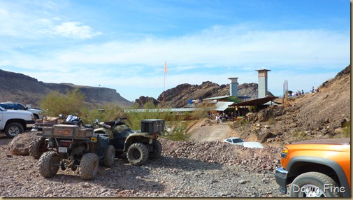 DESERT BAR_005