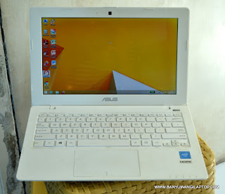 Jual Laptop ASUS X200M Bekas Banyuwangi