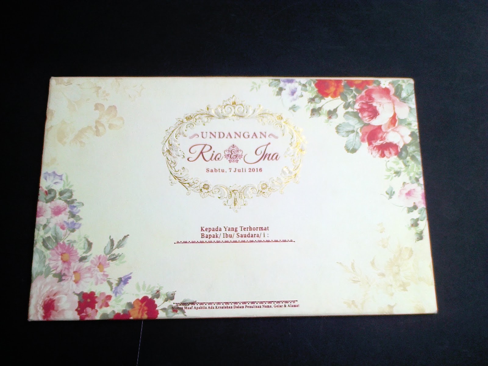 Model undangan pernikahan semi hardcover elegan one card 