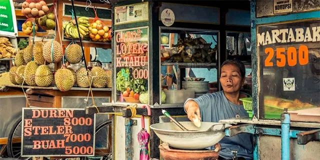 Pemerintah Wajibkan PKL Memiliki Sertifikasi Halal Mulai 17 Oktober 2024