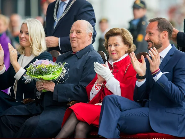 King Harald, Queen Sonja, Crown Prince Haakon and Crown Princess Mette-Marit visited Kristiansand,