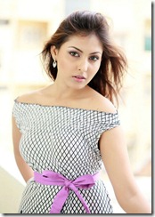 Madhu Shalini Hot Photo Shoot Stills