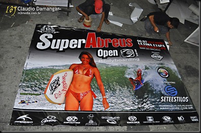 cartaz gigante