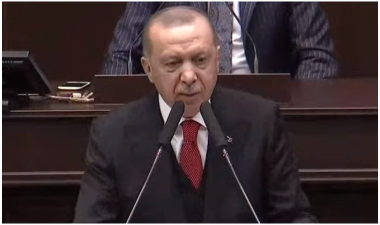 Erdoğan'ın konuşması sırasında "Çocuklarım aç!" isyanı (VİDEO)