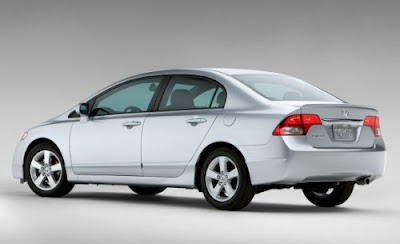 Honda Civic Hybrid Silver Pictures 2