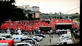 http://www.rp-online.de/politik/deutschland/koeln-warum-gibt-es-eigentlich-keine-demo-der-erdogan-kritiker-aid-1.6153136