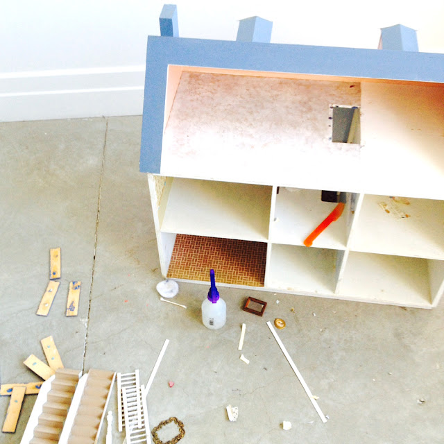 Dollhouse Renovation Part 2 | Linzer Lane Blog | Make Over Your Old Dollhouse! Comment to Join ;)