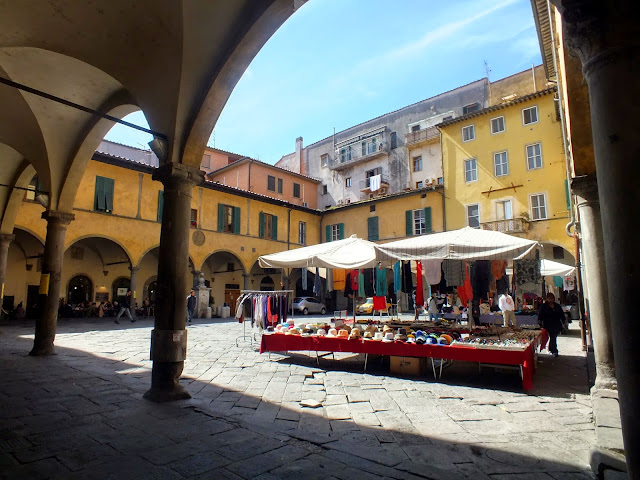 plazas con encanto en Pisa