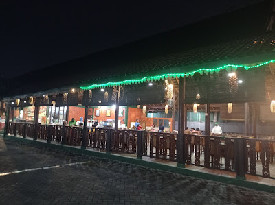 Restoran Ayom Goreng Lombok Ijo Jalan Solo