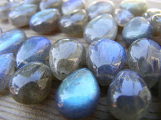 labradorite gemstone briolettes