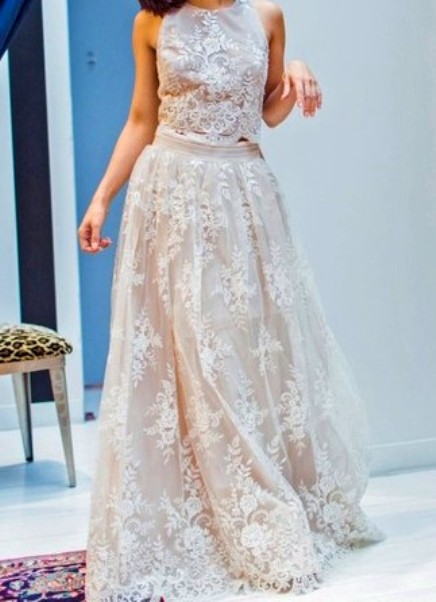 Graceful A-line Scoop Neck Tulle Floor-length Appliques Lace Ivory Two Piece Prom Dresses-Price:USD $165.99