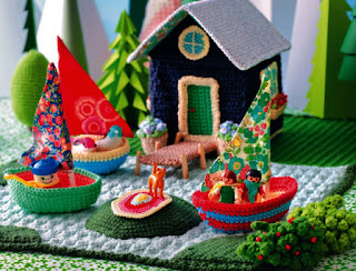 livre - playmobil - crochet - détail