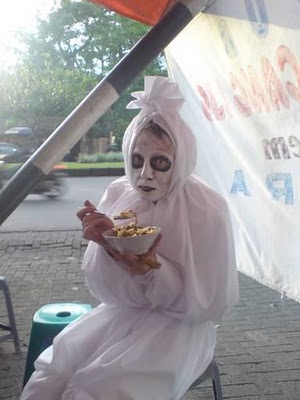 32+ Hantu Pocong Lucu, Trend Terbaru