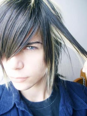 hot emo guys with blue eyes and black. Black Emo Hair for Boys.