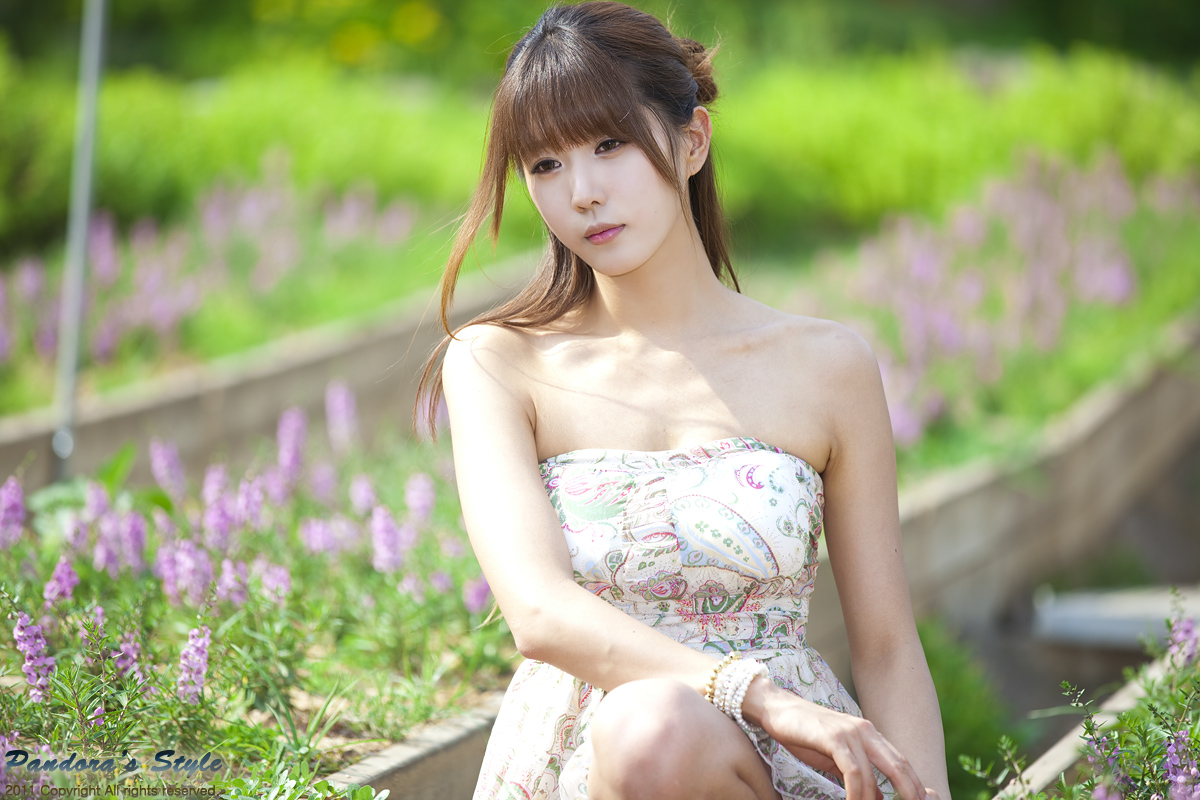 Also known as Heo Yoon Mi, Heo Yun Mi is a sweet and popular Korean ...