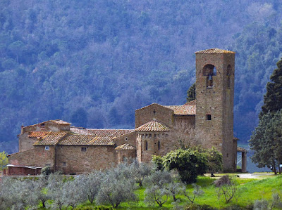 La pieve di S. Maria e S. Leonardo ad Artimino, Comune di Carmignano, Prato