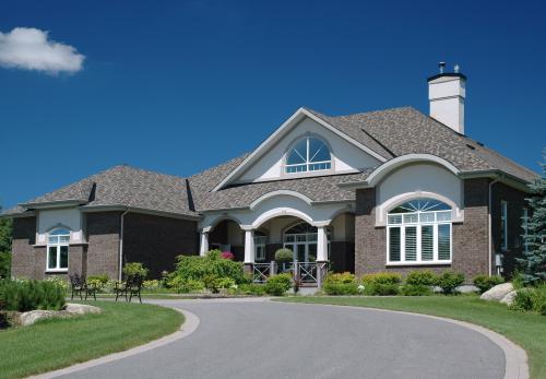 Big House with Driveway