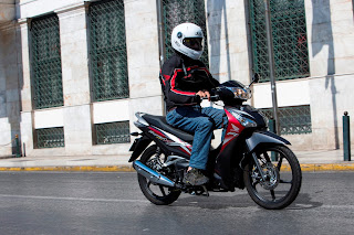 Honda Supra-X 125 Helmin