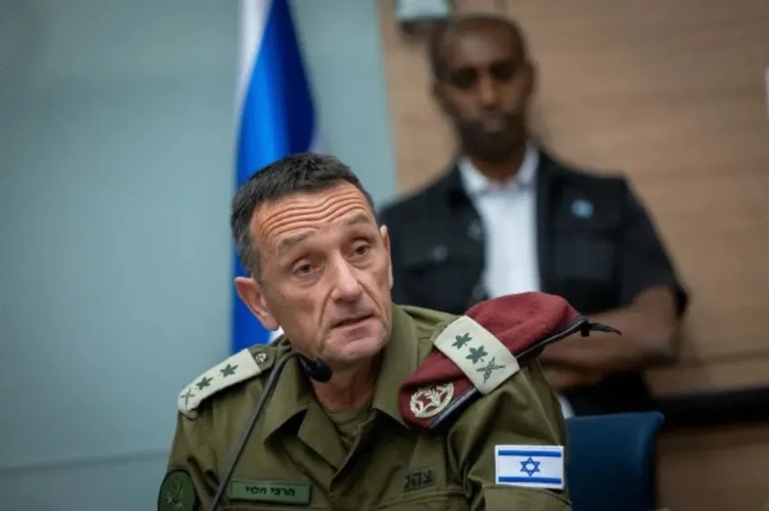 Chefe do Estado-Maior do IDF, Herzi Halevi, participa da reunião do Comitê de Relações Exteriores e Defesa no Knesset, o parlamento israelense em Jerusalém | Yonatan Sindel/Flash90