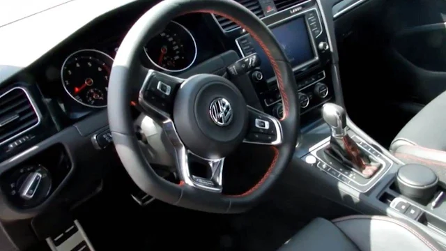 VW Golf GTI 2014 - interior