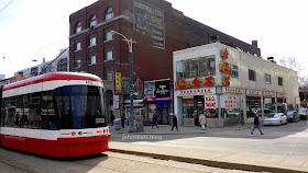 Gold-Stone-Spadina-Chinatown-Toronto