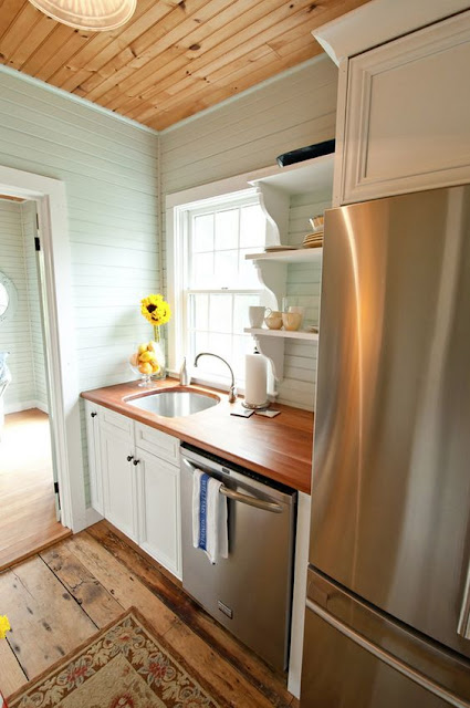 25 Beautiful Small kitchens Design