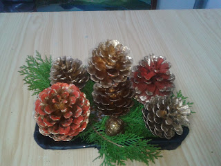 Christmas Centerpieces with Pineapples Part 2