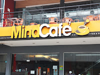 Cafe Di Jalan Dr Mansyur Medan