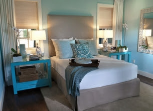 Wall decor - Blue  is Calming and Comforting Colors for Wall Decorating 3