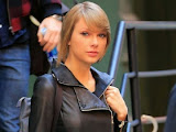 Twitter Kena Bajak, Apa Sih Kata Taylor Swift ?