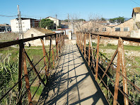 Pont de ferro sobre el Mogent