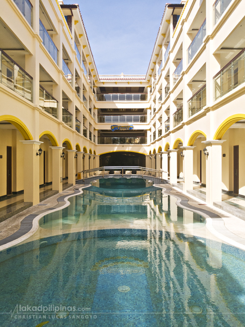 Golden Phoenix Hotel Boracay Swimming Pool