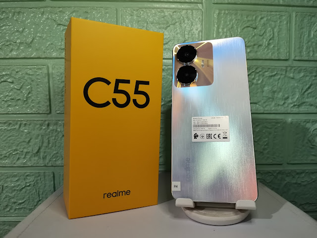 realme C55 design