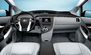 Toyota Prius Hybrid Pictures