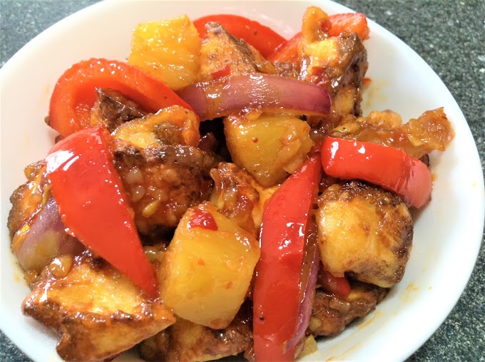 Sweet Chili Panneer and Pineapple Stir Fry