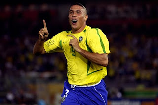 ronaldo luiz nazario, ronaldo brasil, ronaldo soccer, ronaldo wallpapers, ronaldo biography, ronaldo shirt, ronaldo wife, ronaldo career, ronaldo goal, ronaldo club, ronaldo celebration