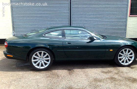 Jaguar XK8 Cars Review And Prices