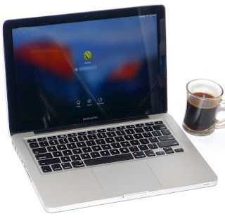 Macbook Pro 13-Inchi Core i5 Early 2011 Second