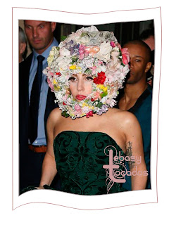 Lady Gaga, fan de los tocados de Philip Treacy