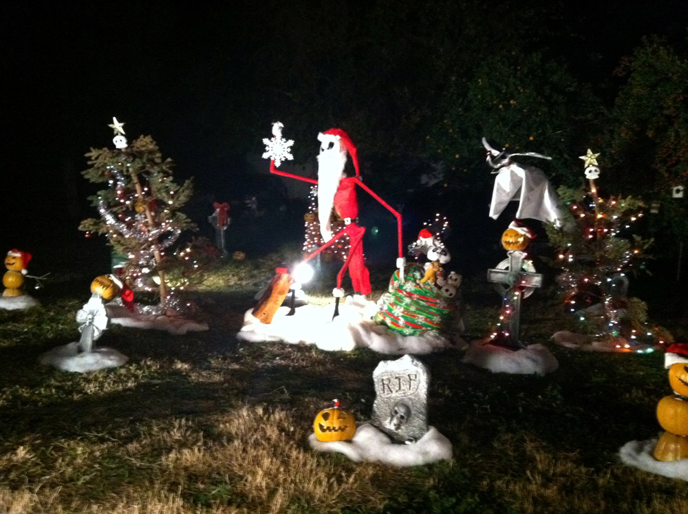 brought me across these nightmare before christmas decorations ...